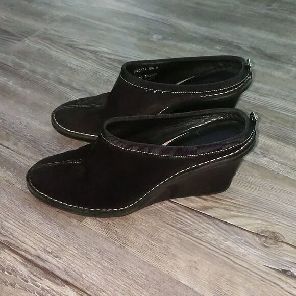 Cole Haan black suede wedge mules Sz 6.5B - Picture 3 of 6